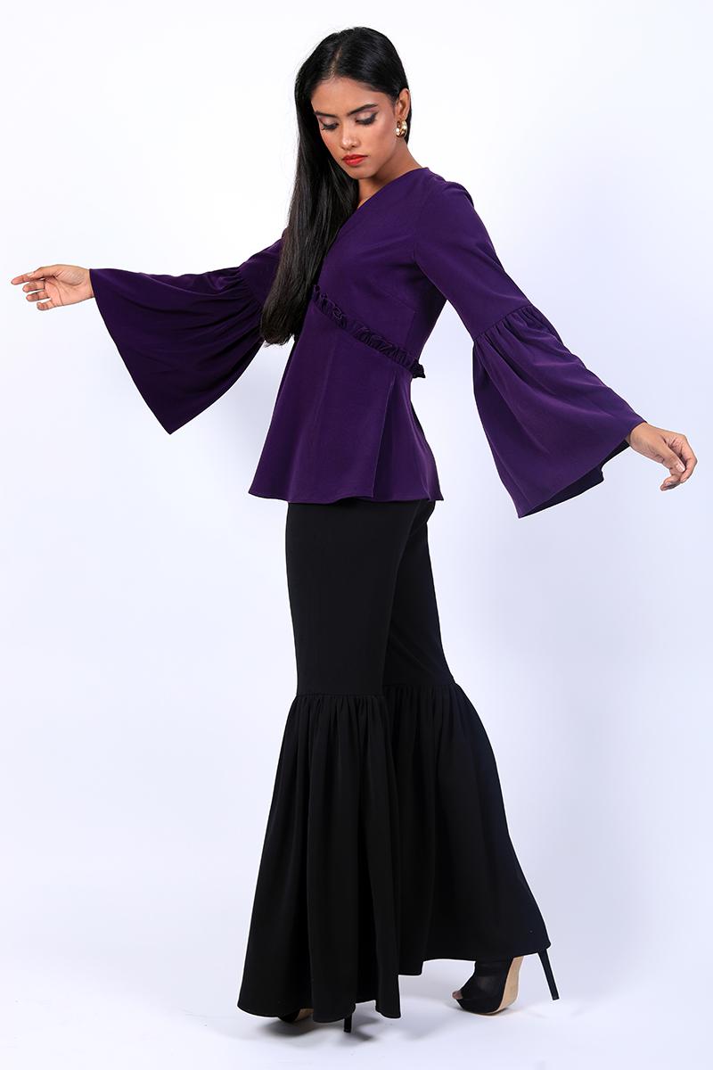 V Neck Top with Full Pleated Sleeves