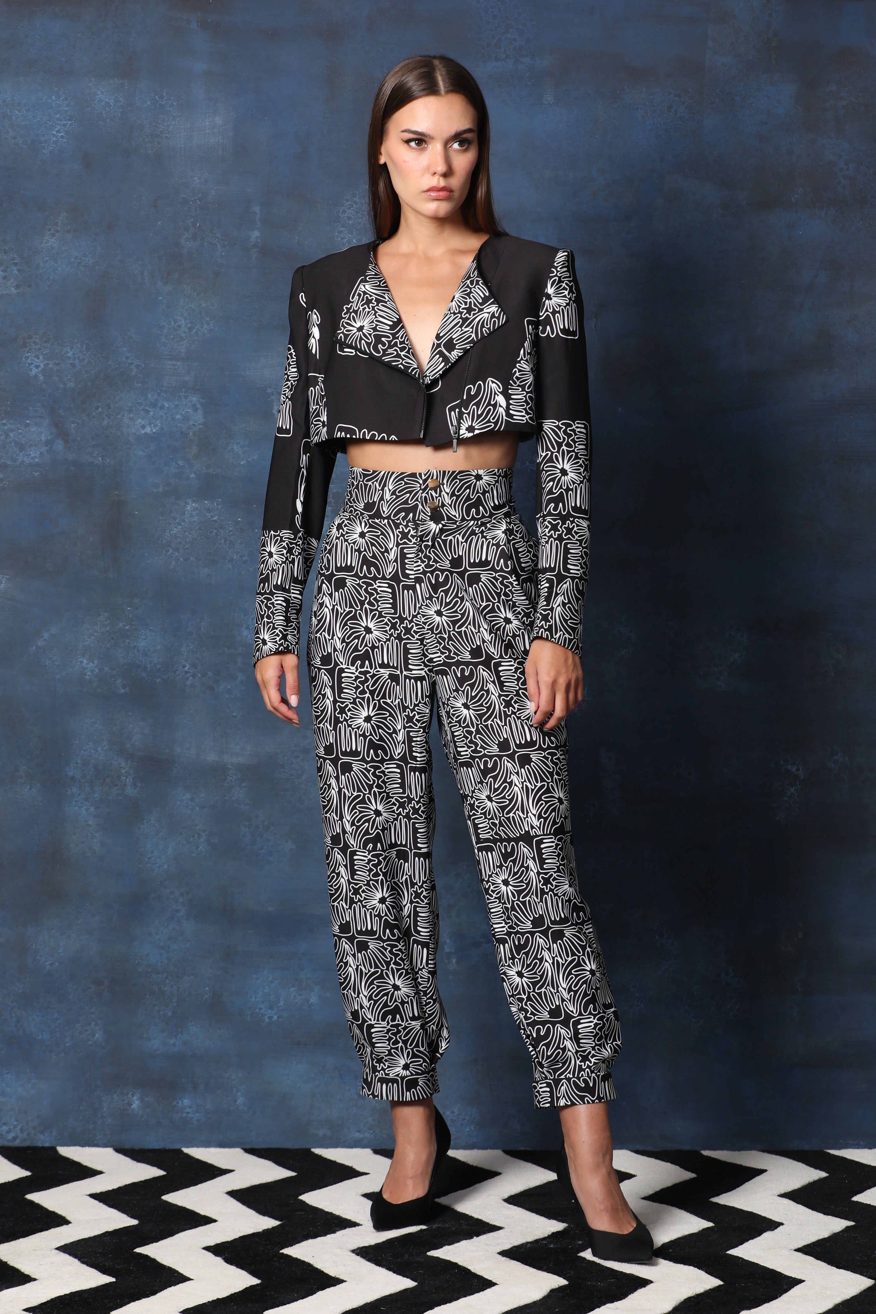 Frame Print Full Sleeves Crop Jacket with Chinos Pants