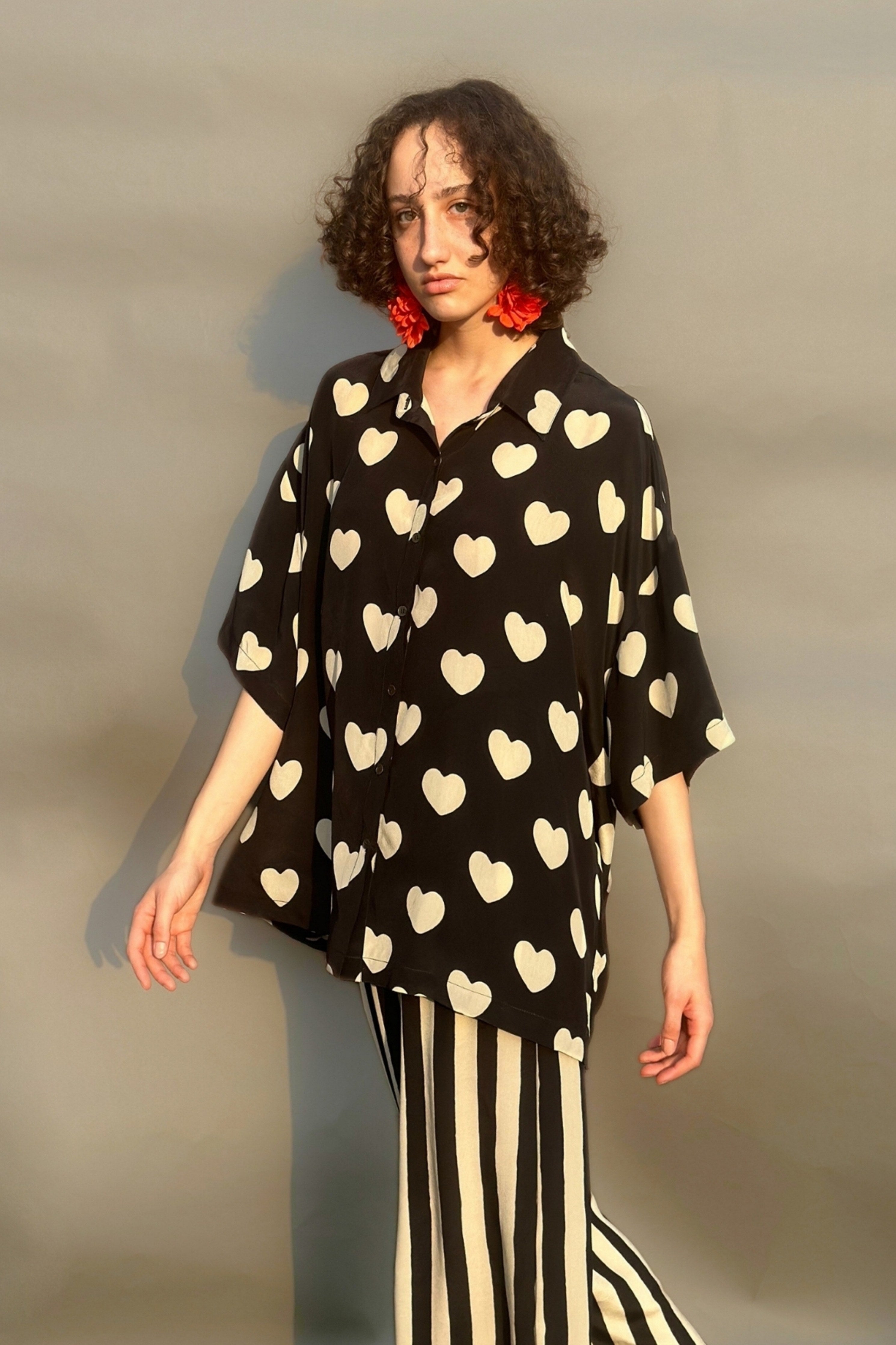 Black Heart Print No Armhole Shirt