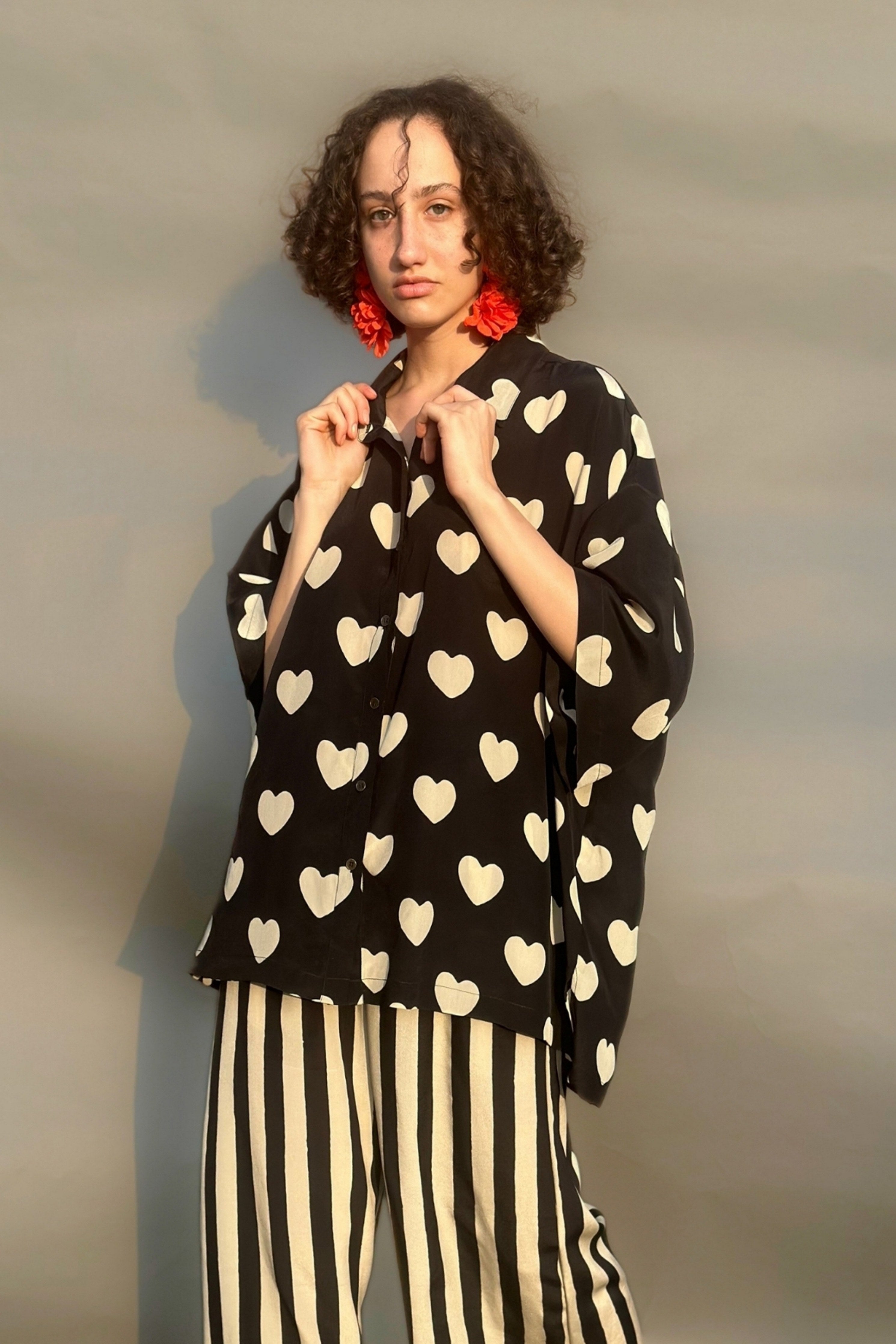 Black Heart Print No Armhole Shirt