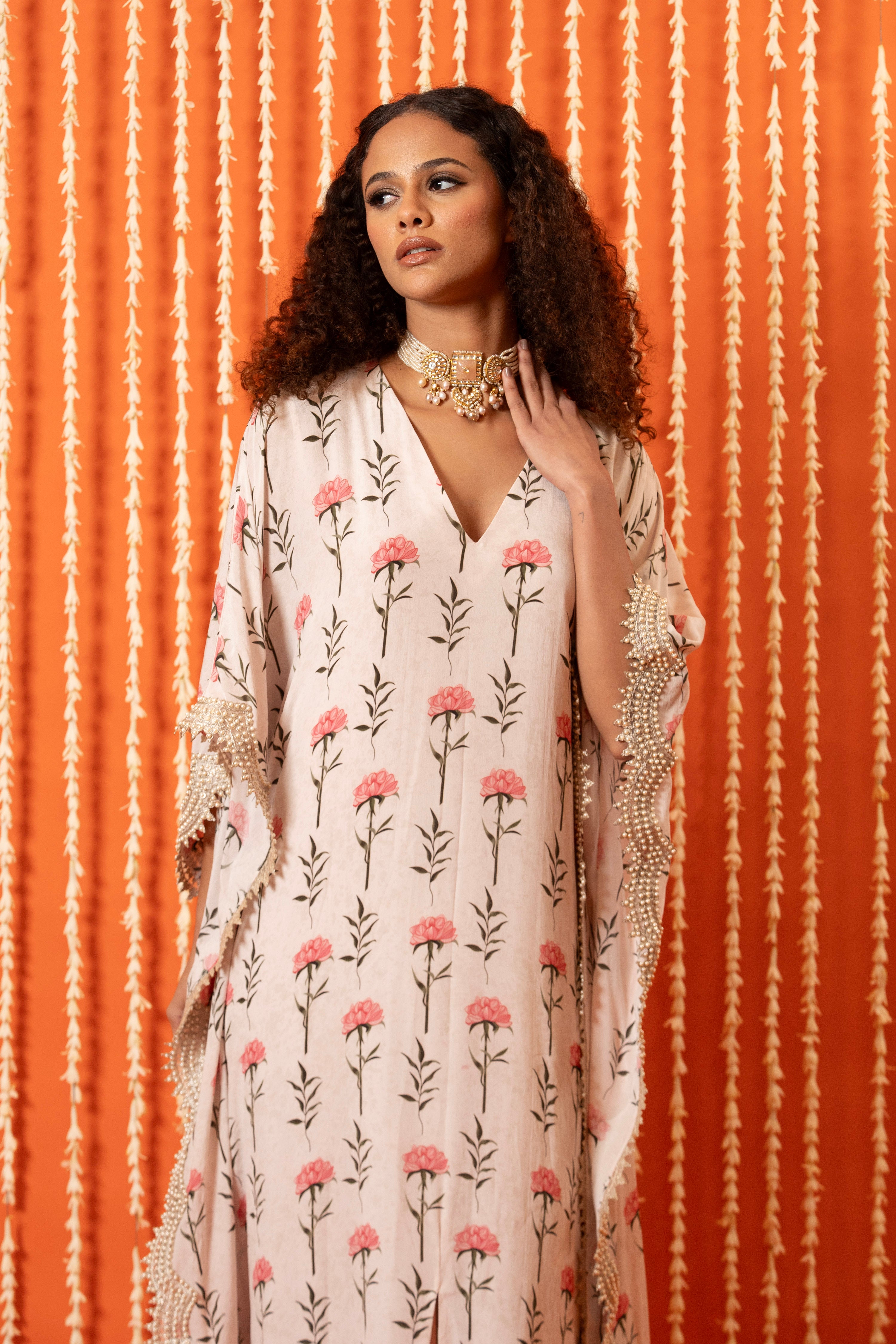 V Neck Free Size Kaftan
