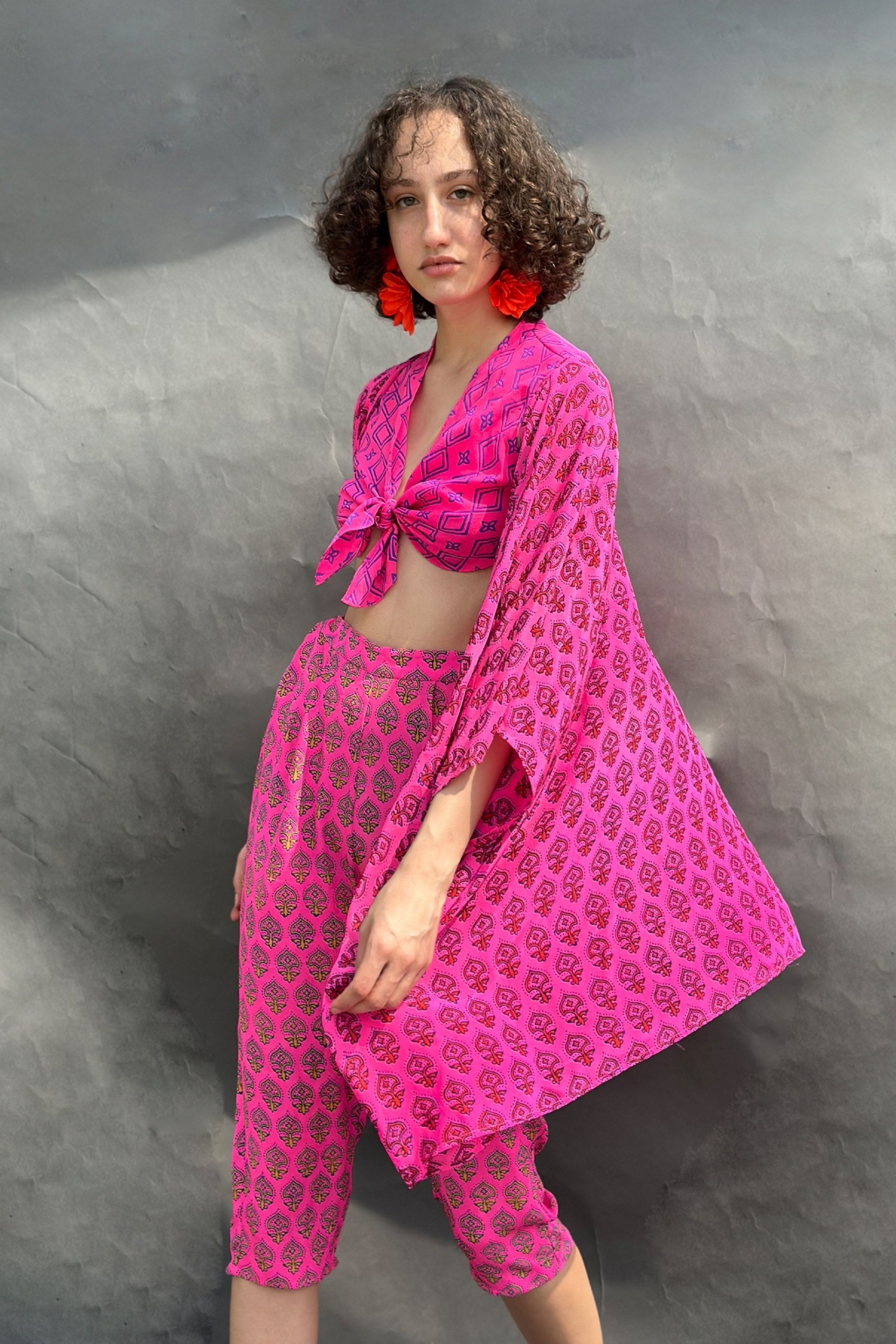 Crop Top Cropped Pants & Cape Set