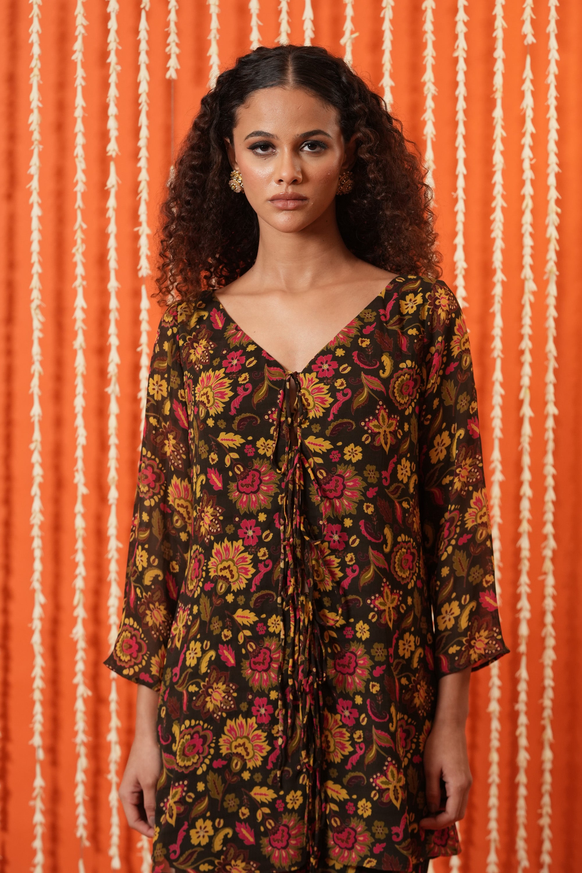 V Neck Tie Up Kurta Set