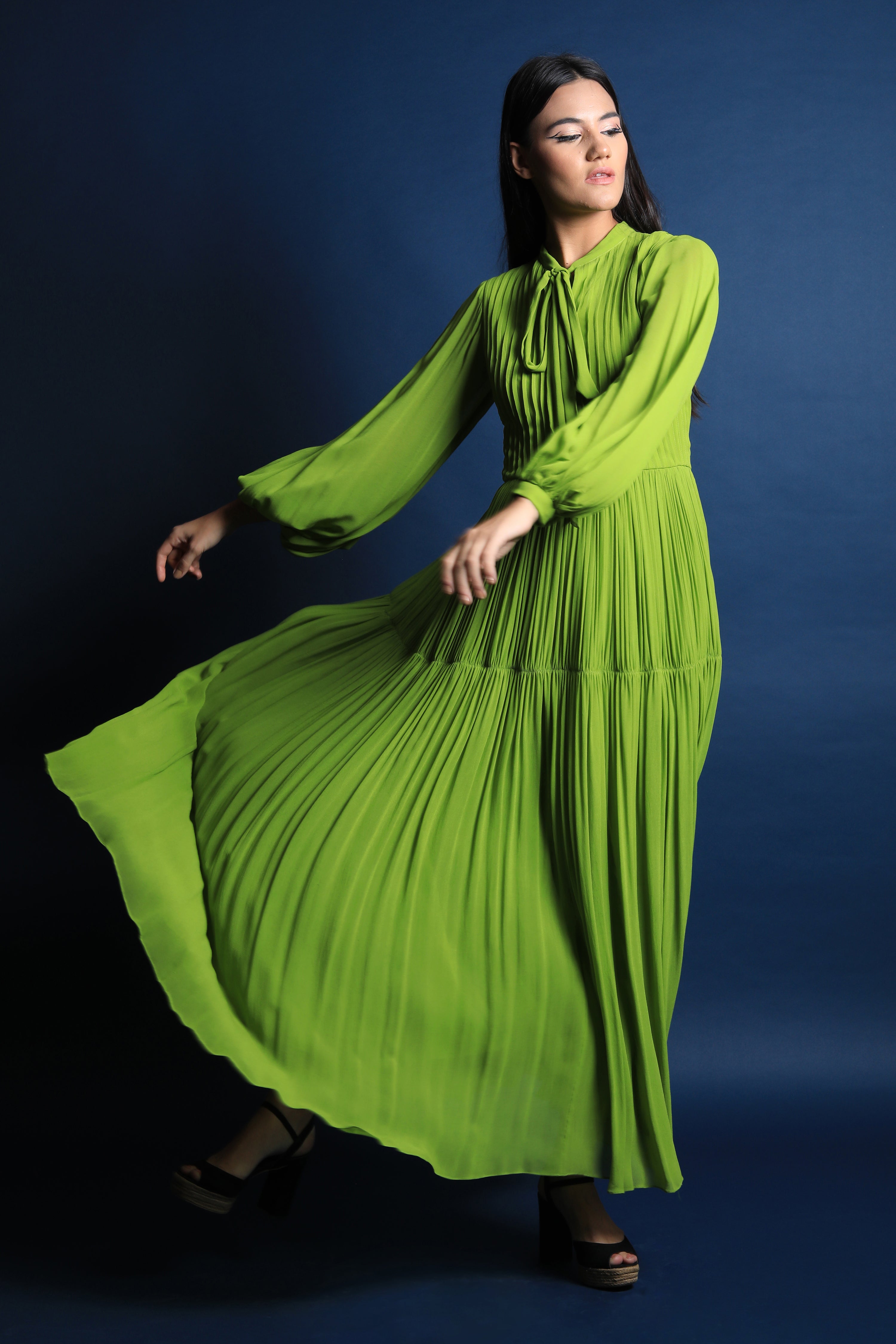 Scarf Collar Maxi Dress With Puff Sleeves