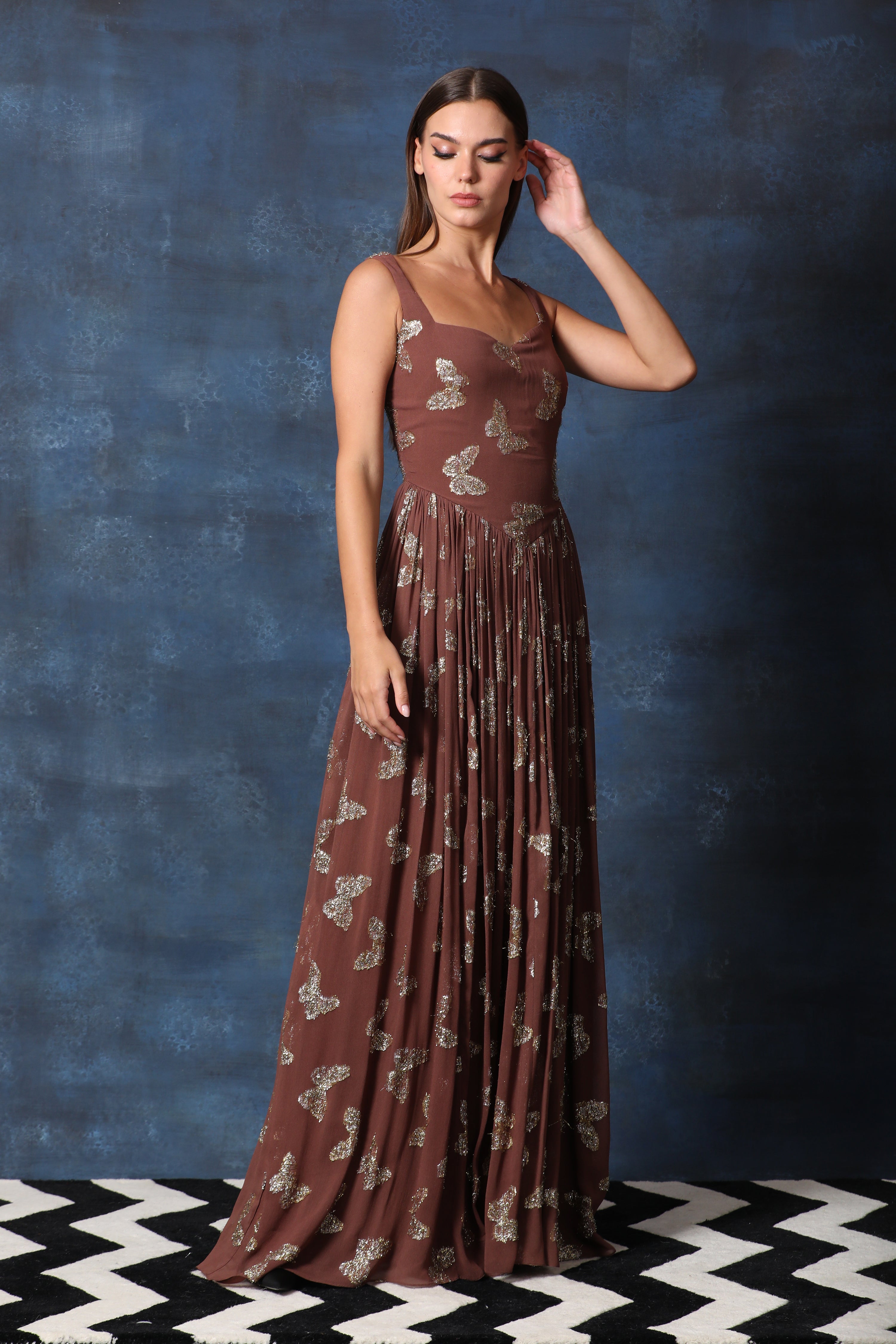 Mud Brown Sweetheart Neck Georgette Lurex Gown