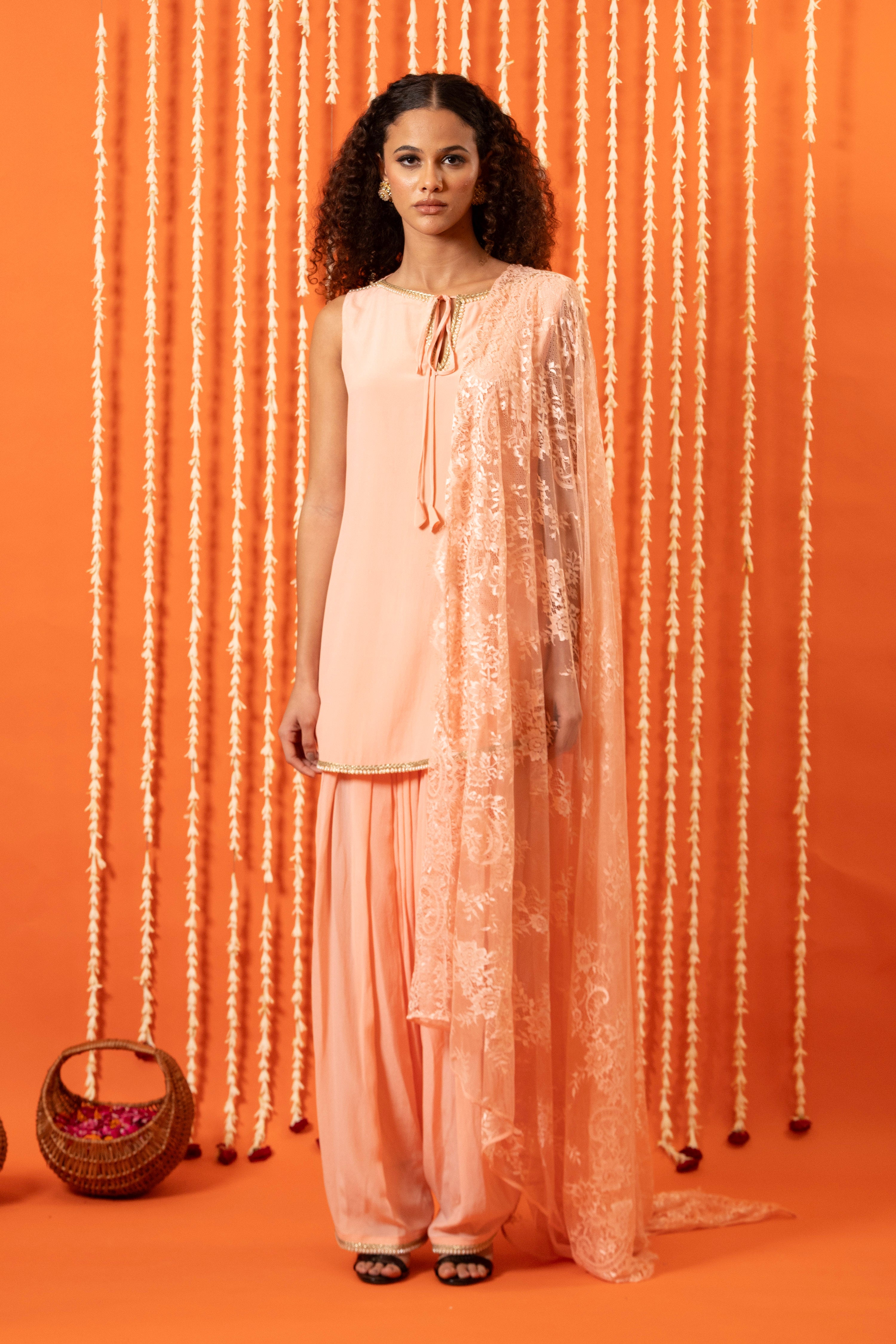 Kurta With Farshi Salwar And Chantilly Dupatta Set