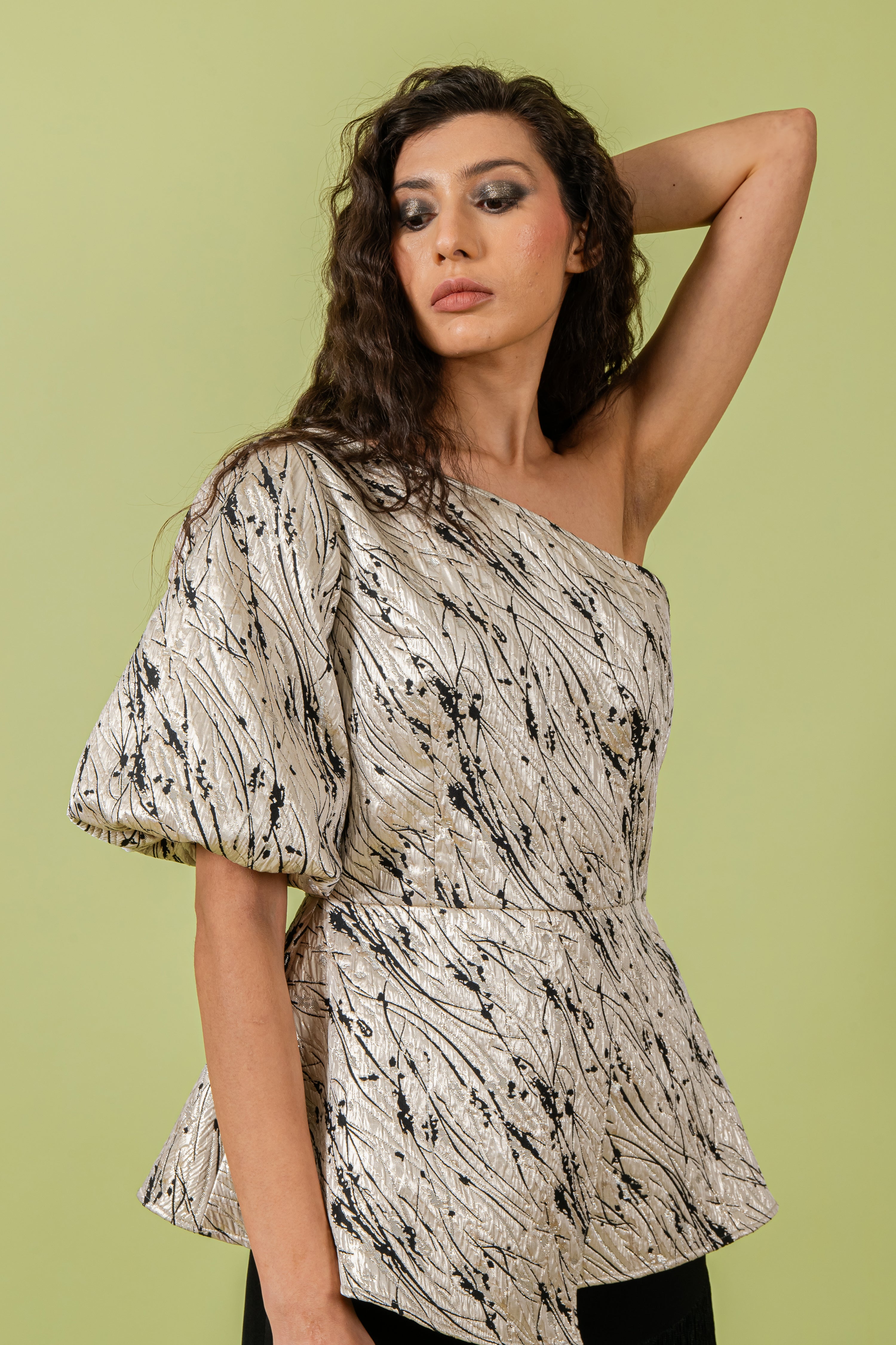 Silver & Black One Shoulder O/l Peplum Top