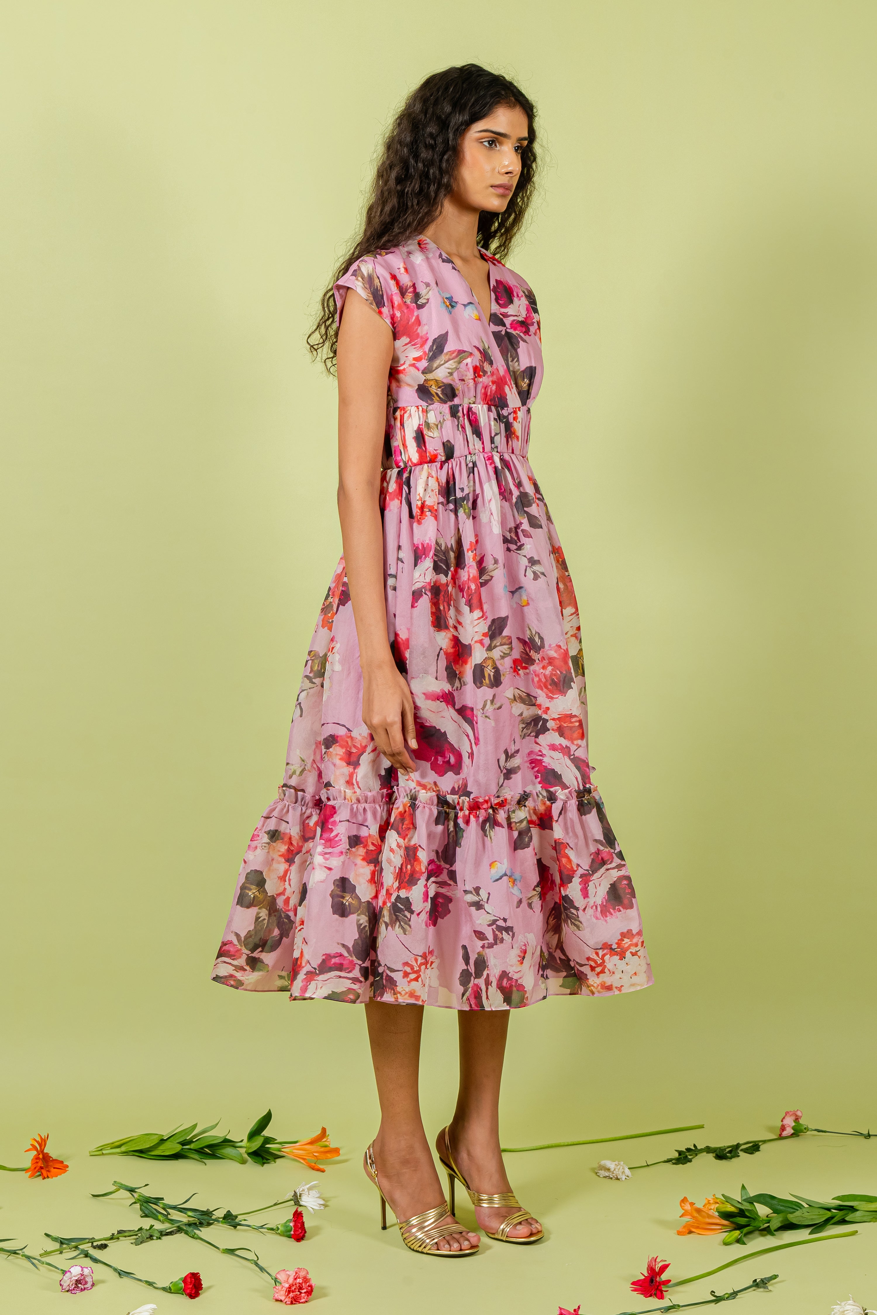 Purple Floral Print Extended Collar Gathered Band Dress