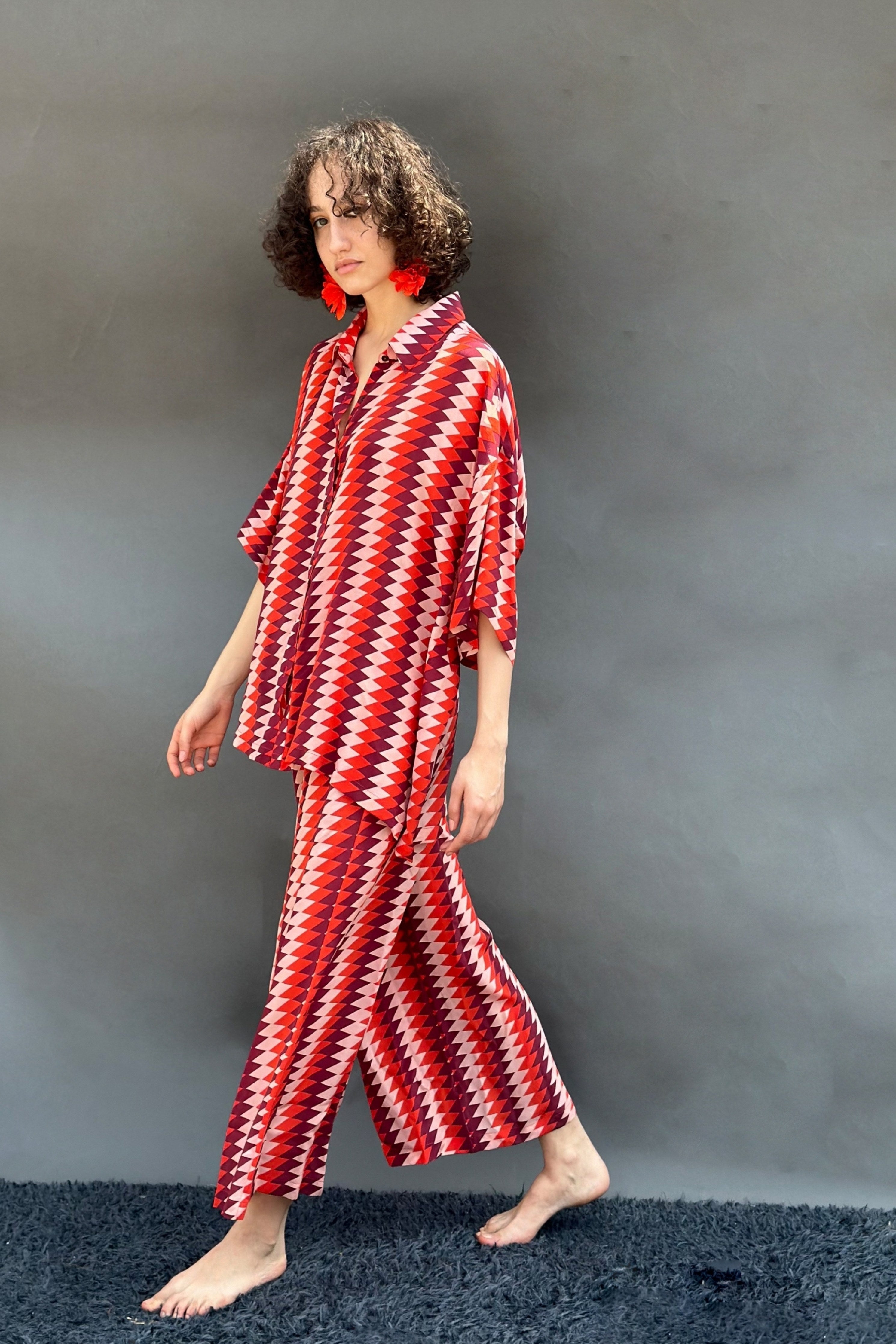 Maroon Zigzag Stripes No Armhole Shirt With Wide Legged Pants
