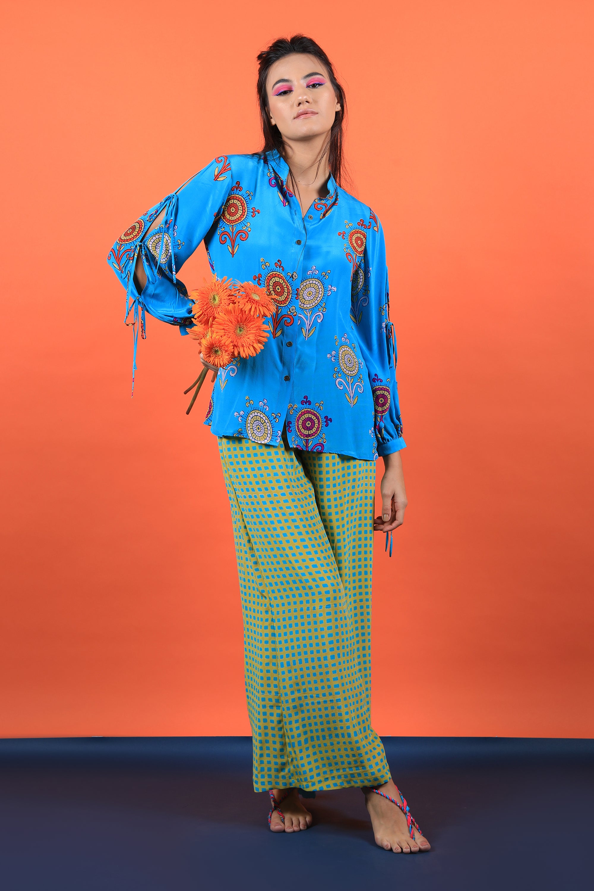 Acqua Floral Motif Shirt And Box Print Wide Legged Pants