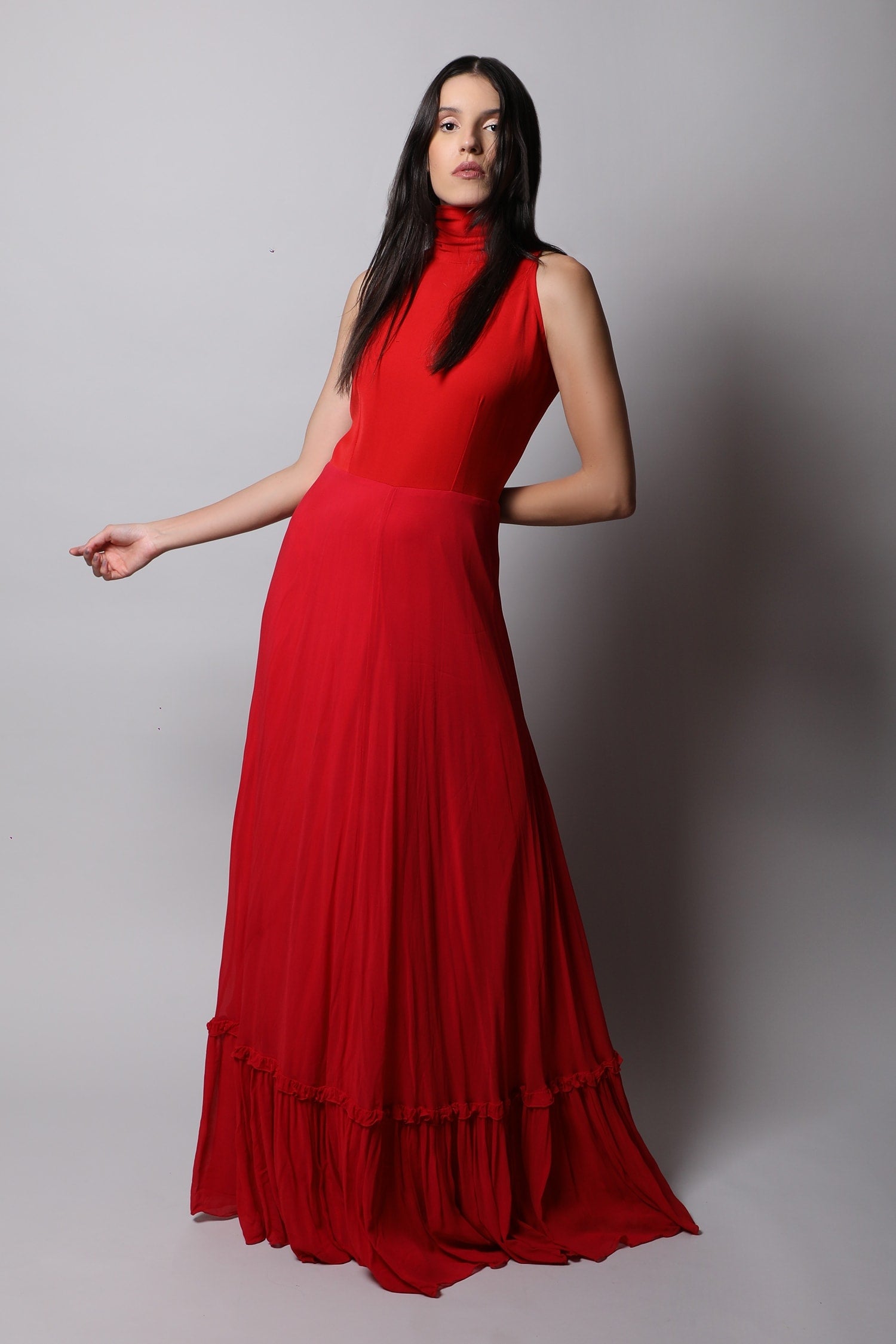 Band Collar Fit & Flared Maxi